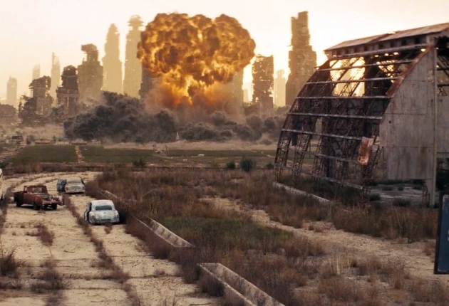 Момент из 2 серии 2 сезона сериала Фоллаут